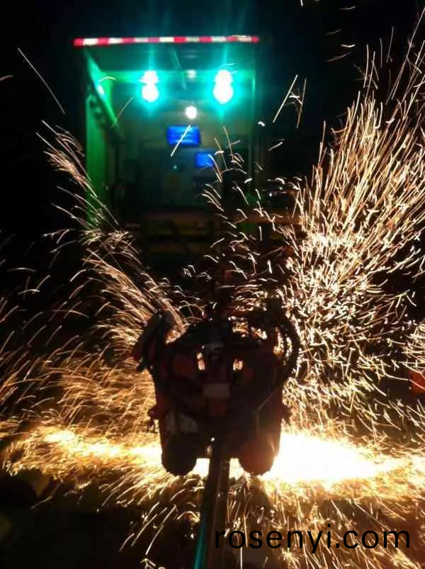 今日頭條、北京日報：13號線清河站(zhan)撥線工程(cheng)倒計時，京城地鐵首  次舖上樹脂(zhi)軌枕